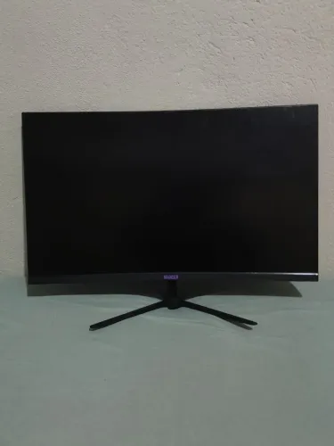 VENDO MONITOR MANCER 24 POLEGADAS, 180 hz, TELA CURVO, PAINEL VA, 0,5 MS, COR PRETA