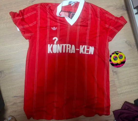 Camisa anos 80 adiada time amador