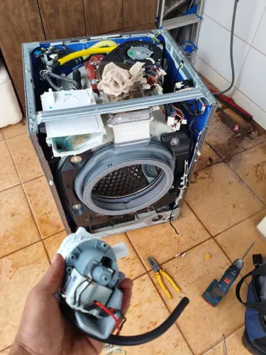 Consertos de máquinas de lavar, lava e seca, microondas e ventiladores. ZAP *