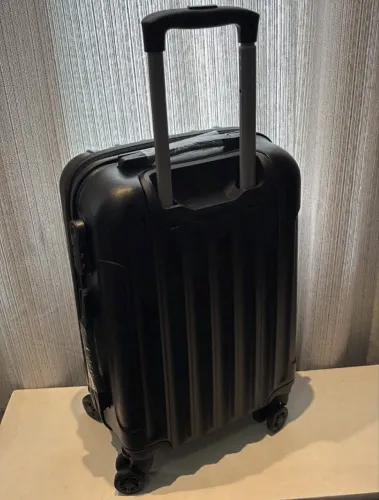 Mala de Viagem 10kg com rodinhas, preta