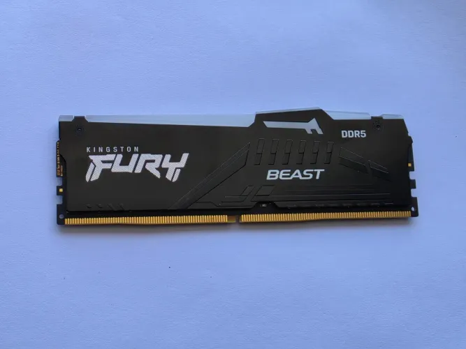 Memória RAM DDR5 32GB RGB Kingston Fury Beas