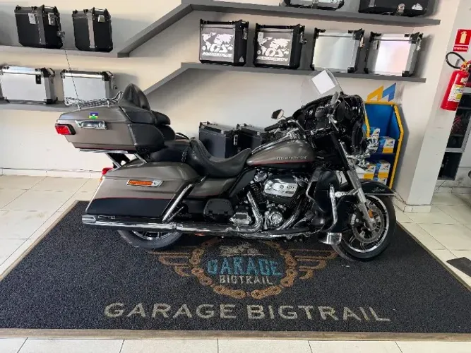 HARLEY DAVIDSON FLHTK