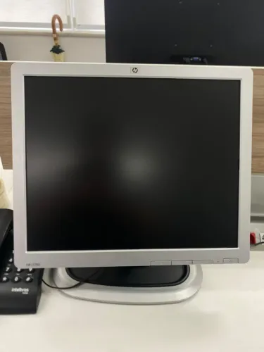Monitor de computador HP