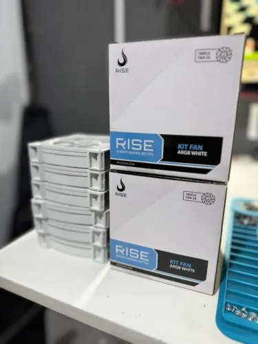 Kit 6 Fans Rise Mode ARGB White (2 Kits com 3 Fans cada - Impecáveis!)