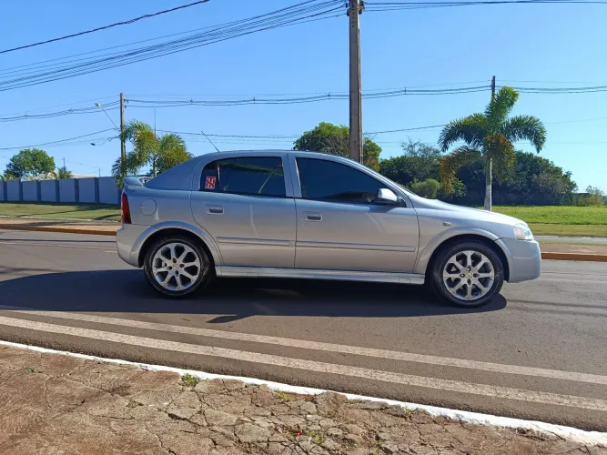 Chevrolet Astra Advantage 2.0 MPFI 8V Flexpower 5P 2011