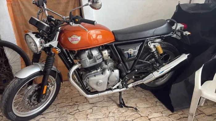 Moto em excelente estado