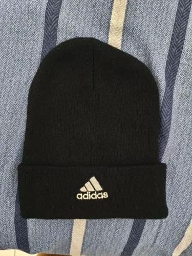 Touca da Adidas