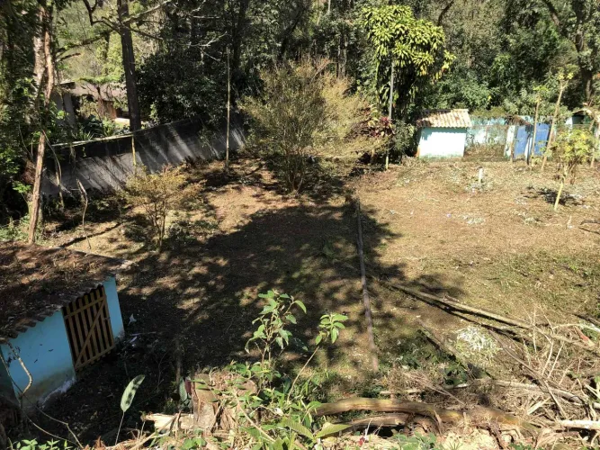 Terreno 840 MTS em Jandira. Condomínio Lago dos Cisnes. Não Barueri, Cotia, Itapevi,