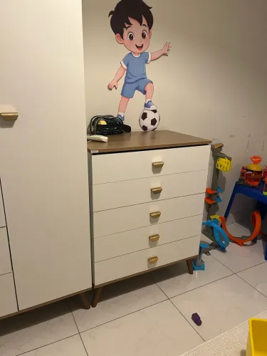 GUARDA ROUPA E CÔMODA INFANTIL