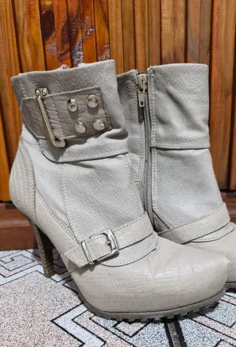 Bota feminina Ramarim