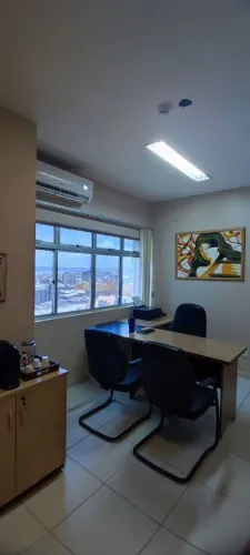 Escritório mobiliado ( Barão de Penedo)