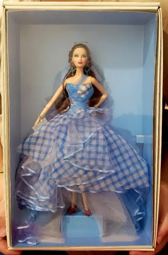 BARBIE THE WIZARD OF OZ DOROTHY