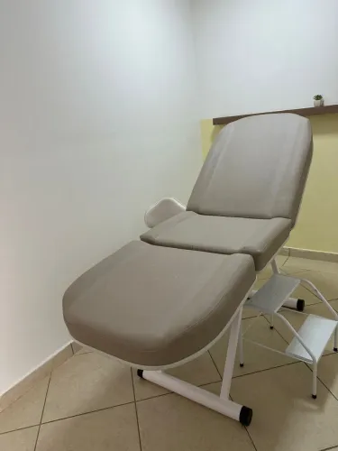 Maca Estética Reclinável + Escadinha e Mocho