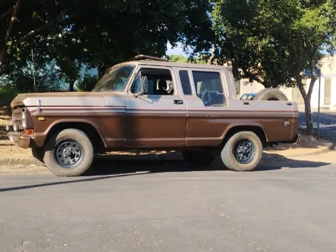 Ford F-1000 Super Diesel / Super Diesel Turbo 1985