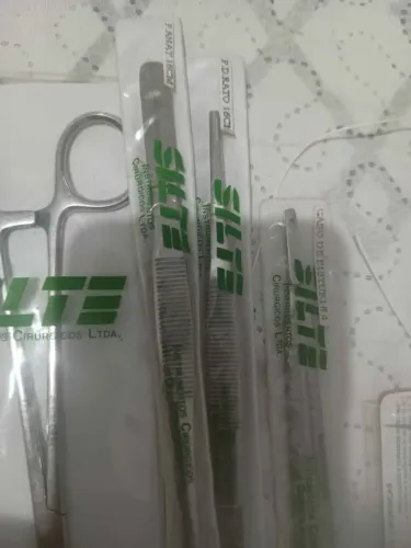 Kit instrumentos + Caixa de inox - ideal para estudante