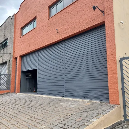 Prédio Comercial para Locação na Vila Nova Cachoeirinha 750 m² com Estacionamento