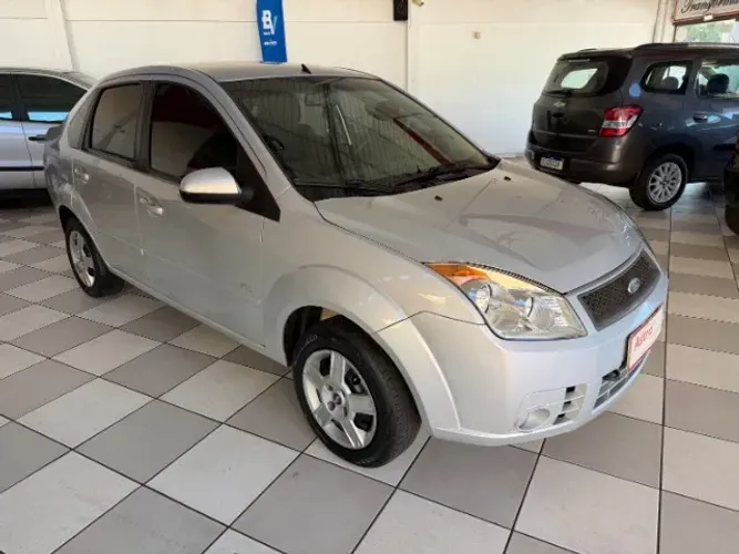 Ford Fiesta Sedan SE 1.6 16V Flex 4P 2009