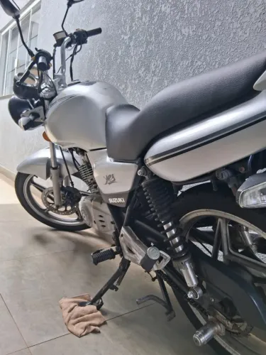Suzuki YES 125CC