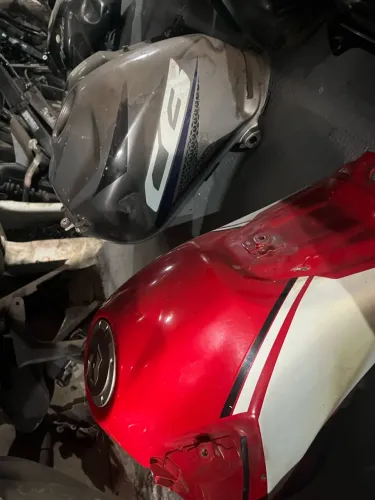 Tanques xre300 Honda