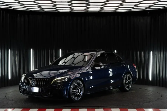 Mercedes-Benz C-300 Sport 2.0 16V Aut. 2019