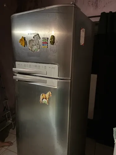 Geladeira Electrolux duas portas