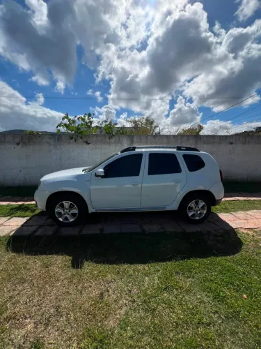 Renault Duster Dynamique 2.0 Hi-flex 16V Aut. 2016