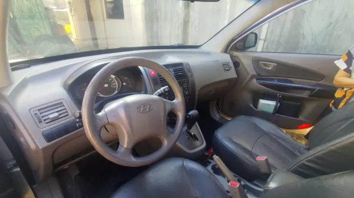 Hyundai Tucson 2.0 16V Aut. 2012