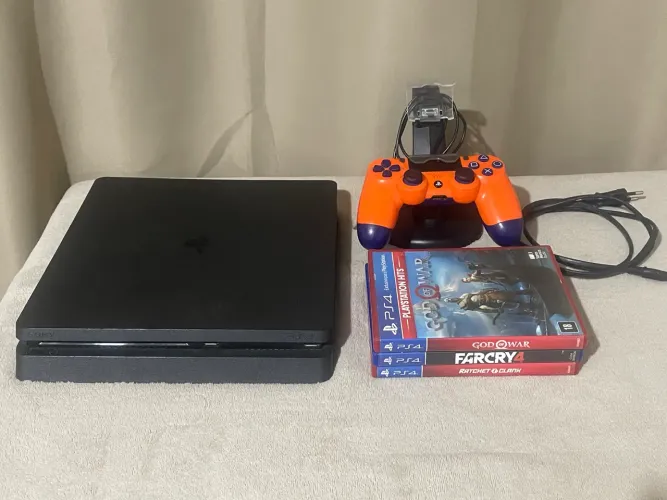 PS4 Slim + Controle + Suporte/Carregador + 3 Jogos ? Funcionando perfeitamente