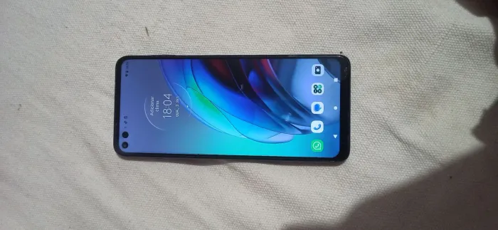 Moto g100