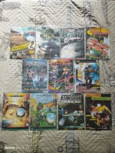 Lote de Jogos Originais para PC Antigo ( DOS e Windows 95 e 98 )