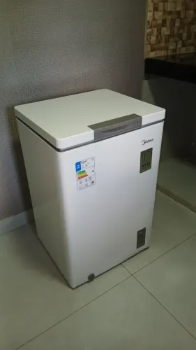 Vendo novinha FREEZER MIDEA 100L (BIVOLT) 
