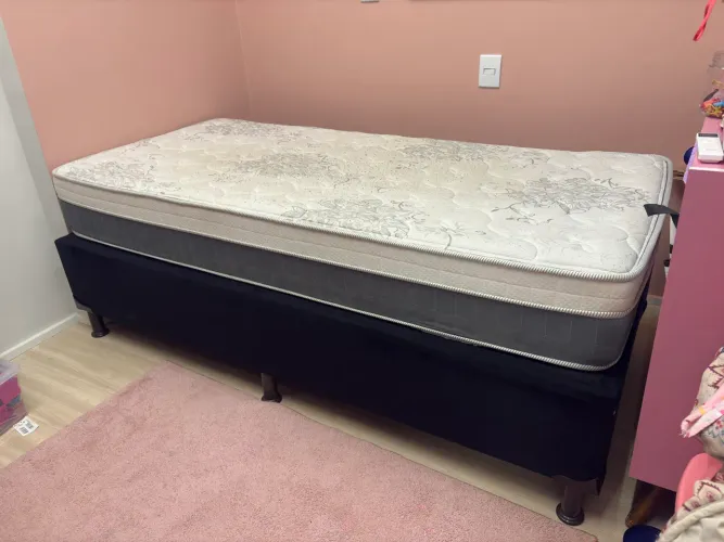 Cama box solteiro usada