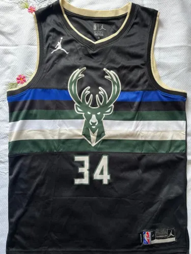Camiseta Nike NBA Milwaukee Bucks