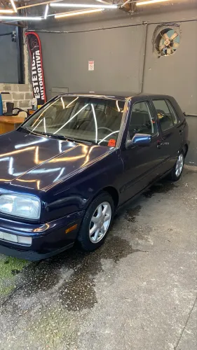 Volkswagen Golf GLX 2.0 4P 1997
