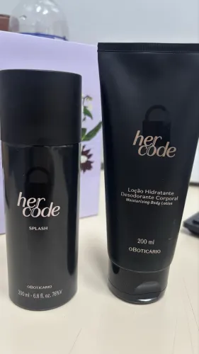 Kit body splash e creme Her Code 