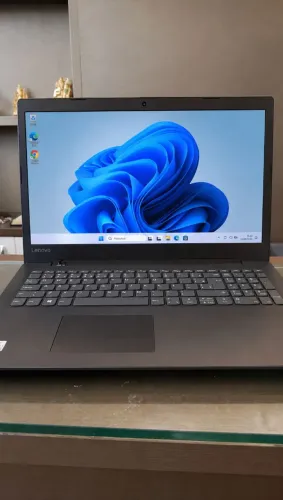 Notebook Lenovo Core i3