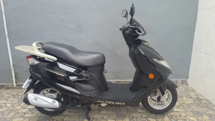 Suzuki Burgman 125 2007 39.000km IPVA Pago Vistoria Aprovada R$6.300,00 Excelente AC Troca
