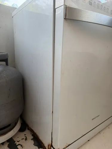 Máquina de lavar e seca louças