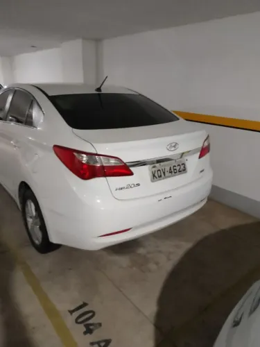 Hyundai HB20S C.plus/c.style1.0 Flex 12V Mec. 4P 2015