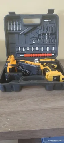 Parafusadeira com 2 baterias de 48 volts marca lithium