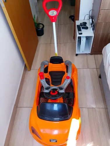Carrinho de Passeio Infantil Quadriciclo MCLARAM MARAL com todos os acessórios 