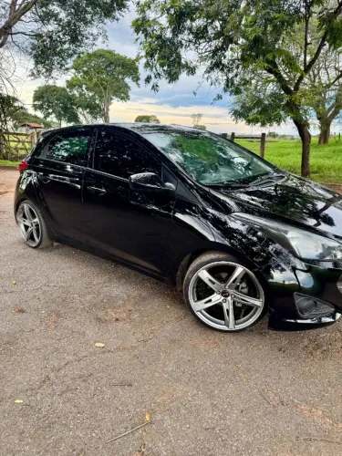Hyundai HB20 Comf./c.plus/c.style 1.0 Flex 12V 2013