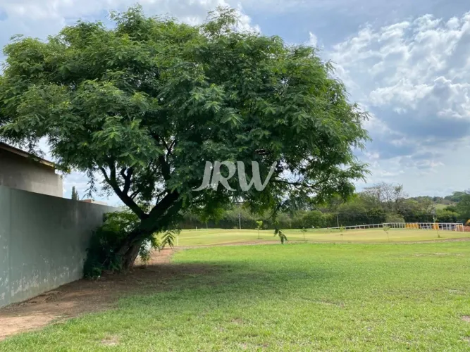 TERRENO A VENDA NO CONDOMÍNIO JARDIM DO GOLF - INDAIATUBA SP