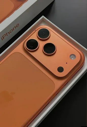 iPhone 17 Pro 256GB - E-Sim Laranja ( Novo com Garantia Aplle e NF - Loja física) 