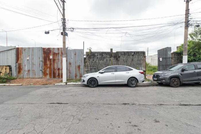 Terreno na Rua Coronel Osvaldo Pereira de Carvalho, 71 1200 m²