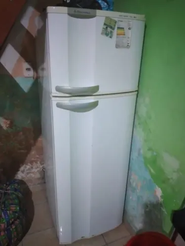 Vendo essa geladeira