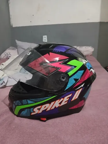 CAPACETE PEELS SEMI NOVO