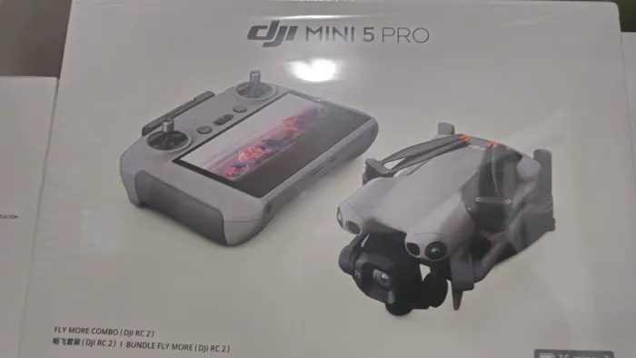 ? DJI Mini 5 Pro NOVO + 3 Baterias + Tela - R$ 9.000 à vista!