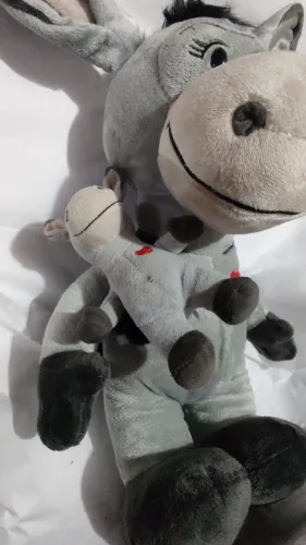Boneco pelúcia mãe e filho da Nestlé - burro (usado)
