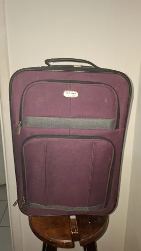 Mala de Viagem Roxa Tecido - Muito Bem Cuidada